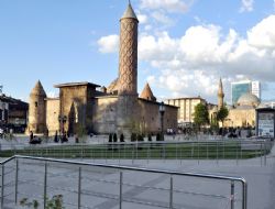 Yakutiye Ramazan'a hazırlanıyor